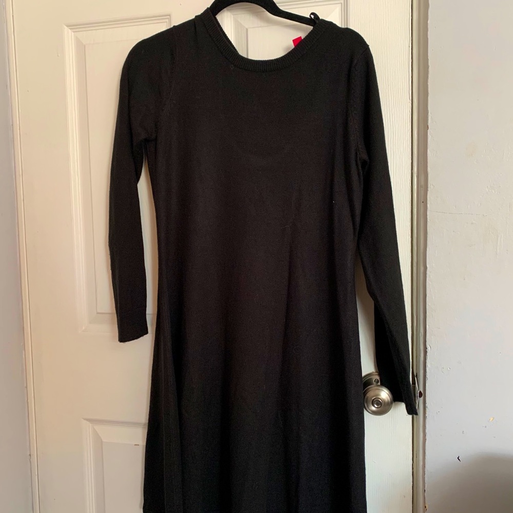 Comfy casual black dress